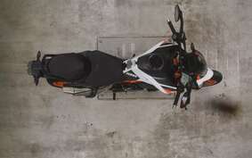 KTM 890 DUKE R 2021