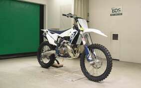 HUSQVARNA TC250