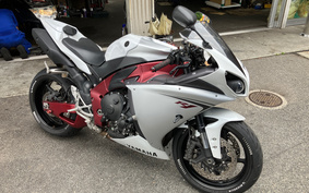 YAMAHA YZF-R1 2009 RN24J