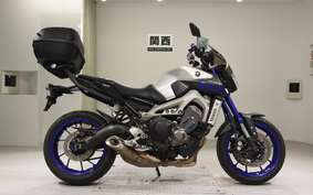 YAMAHA MT-09 A 2015 RN34J