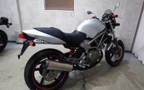 HONDA VTR 250 MC33