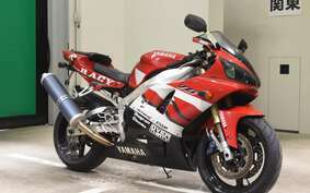 YAMAHA YZF-R1 2000 RN04