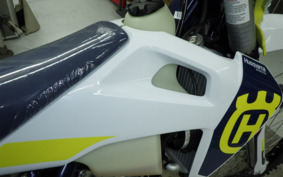 HUSQVARNA FE250