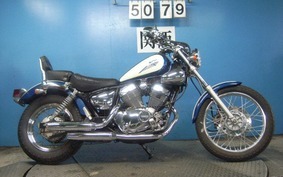 YAMAHA VIRAGO 250 1996 3DM