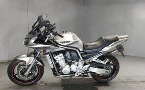 YAMAHA FZ FAZER FEATHER 2002 RN06