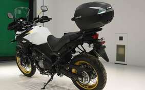 SUZUKI DL650 ( V-Strom 650 ) 2023 C733M