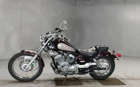 YAMAHA VIRAGO 250 3DM