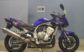 YAMAHA FZS1000 FAZER 2001 RN06