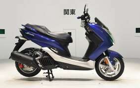 YAMAHA S-MAX SG27