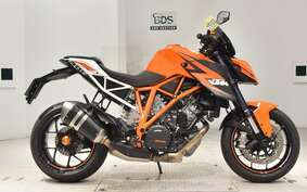 KTM 1290 SUPER DUKE R 2014 V3940