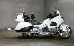 HONDA GL 1800 GOLD WING 2012 SC68