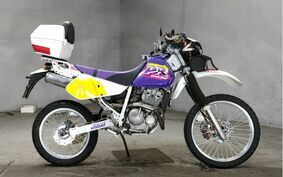 SUZUKI DR250R SJ45A