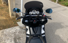 YAMAHA T-MAX 2010 SJ08J