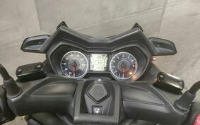 YAMAHA X-MAX 250 SG42J