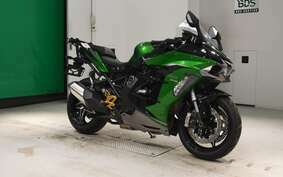 KAWASAKI NINJA H2 SX SE 2021 ZXT02A