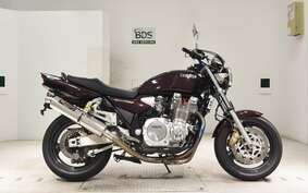 YAMAHA XJR1300 1999 RP01J