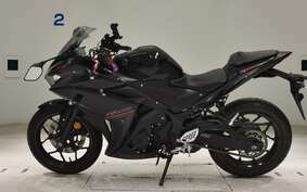 YAMAHA YZF-R25 RG43J