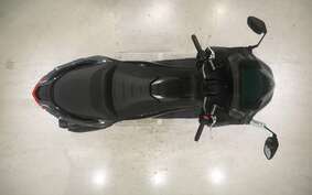 YAMAHA T-MAX 560 T 2021 SJ19J