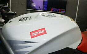 APRILIA RS125