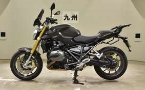 BMW R1200R 2015 0A04