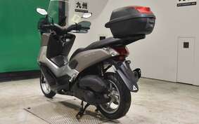 YAMAHA N-MAX SE86J