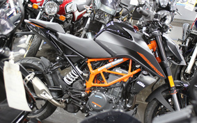 KTM 390 DUKE 2024 JPJ40