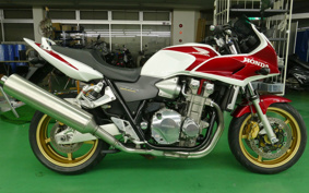 HONDA CB1300SB SUPER BOLDOR 2006 SC54