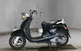 YAMAHA VINO 125 SE24