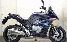 BMW S1000XR 2019 0D03