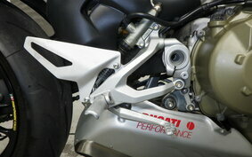 DUCATI STREETFIGHTER V4 S 2021 1F00A