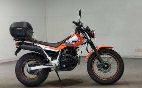 YAMAHA TW225 DG09J