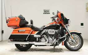 HARLEY FLHTCUSE 1800CVO 2012 PR8