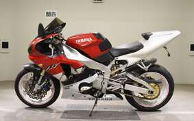 YAMAHA YZF-R1 1999 RN01