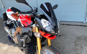 APRILIA トゥオーノ1000Rファクトリ 2007