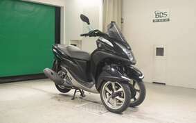 YAMAHA TRICITY 125 SE82J