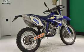 YAMAHA WR250F E