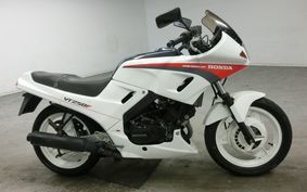 HONDA VT250FG MC15