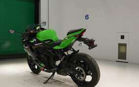 KAWASAKI ZX-25R ZX250E