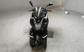 YAMAHA TRICITY 125 SE82J