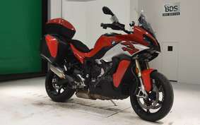 BMW S1000XR 2020