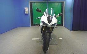 TRIUMPH DAYTONA 675 R 2012 MD1166