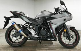 YAMAHA YZF-R25 RG10J