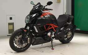 DUCATI DIAVEL Carbon 2013 G100A