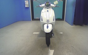 VESPA PRIMAVERA125 M811