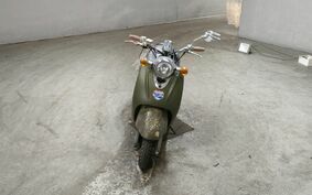 YAMAHA VINO 125 SE24