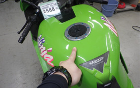 KAWASAKI NINJA ZX-7R R 1998