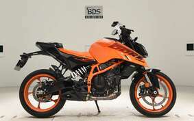 KTM 390 DUKE 2024