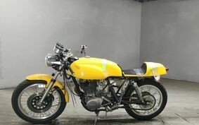 YAMAHA SR400 2H6