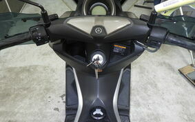 YAMAHA N-MAX SE86J