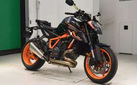 KTM 1290 SUPER DUKE R 2022 V3940